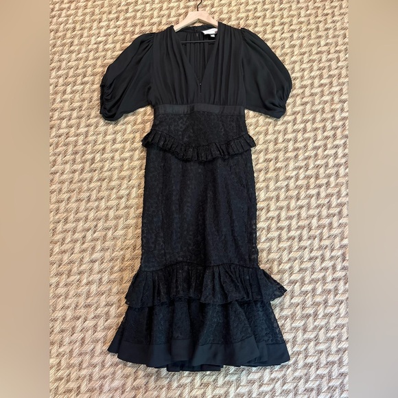 Alexis Dress - Women's Small Black EUC - Ruffle Lace Pleated V-Neck Designer - Picture 1 of 9